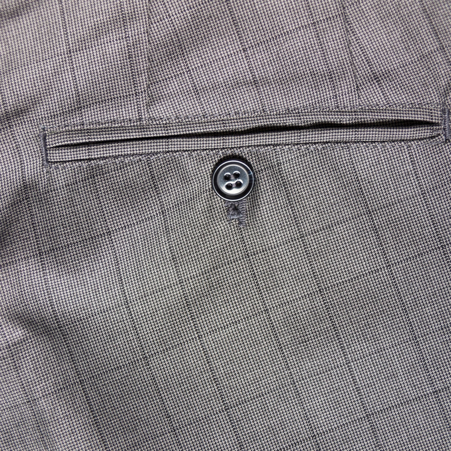 Lion Chino Grau Karo